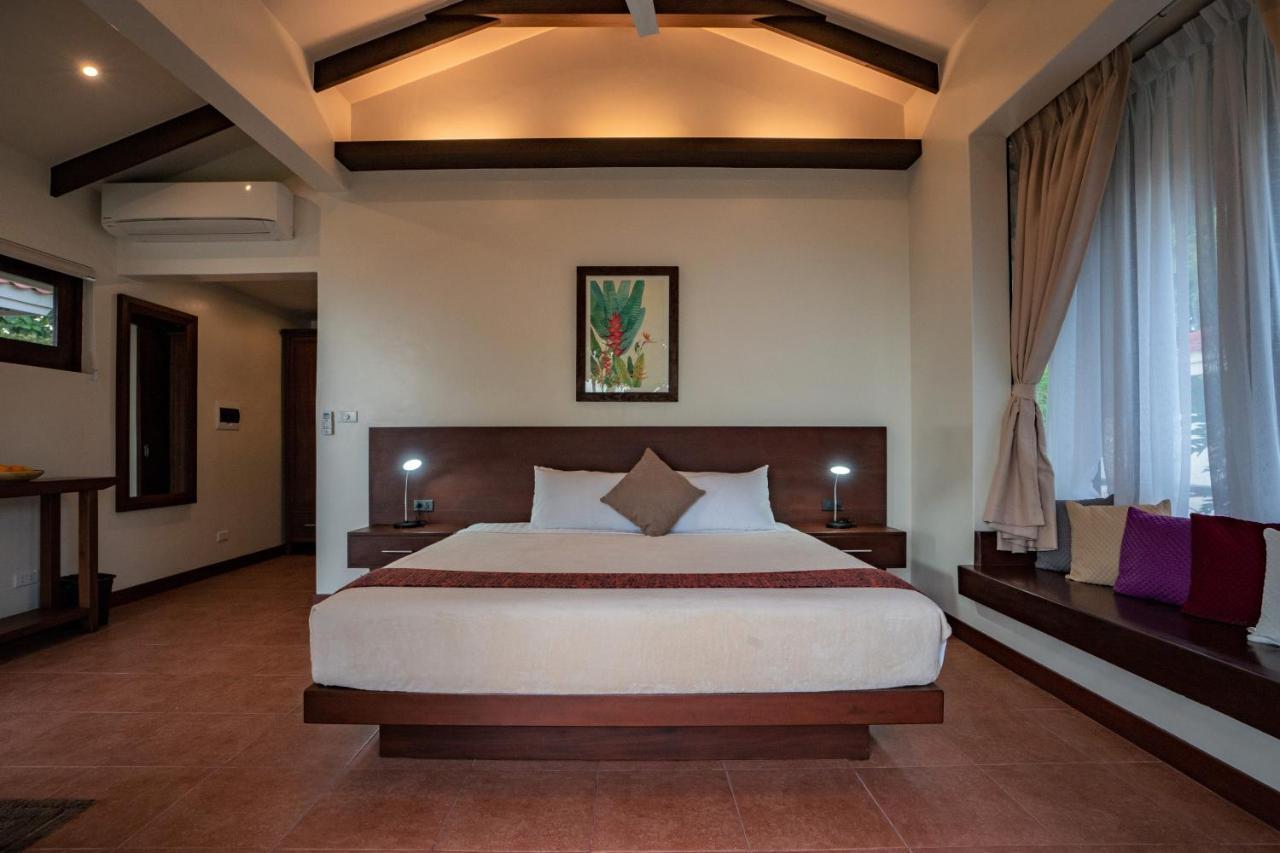 Island View Beachfront Resort Anda  Ngoại thất bức ảnh
